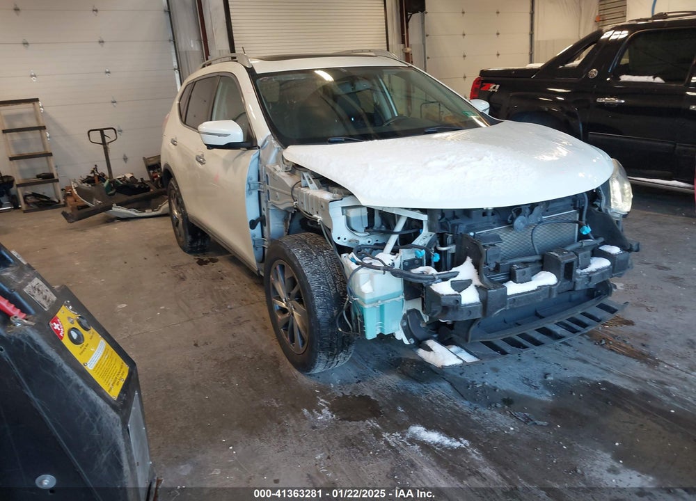 2015 NISSAN ROGUE SL VIN: 5N1AT2MVXFC796854