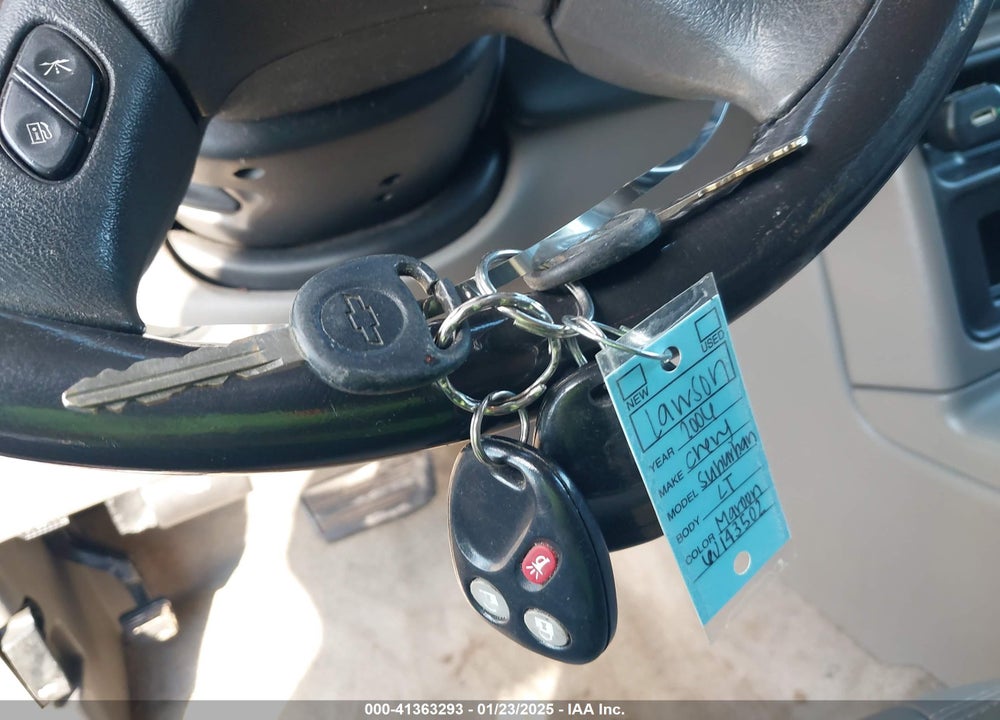 2006 CHEVROLET SUBURBAN 1500 LT VIN: 1GNFK16ZX6J143502