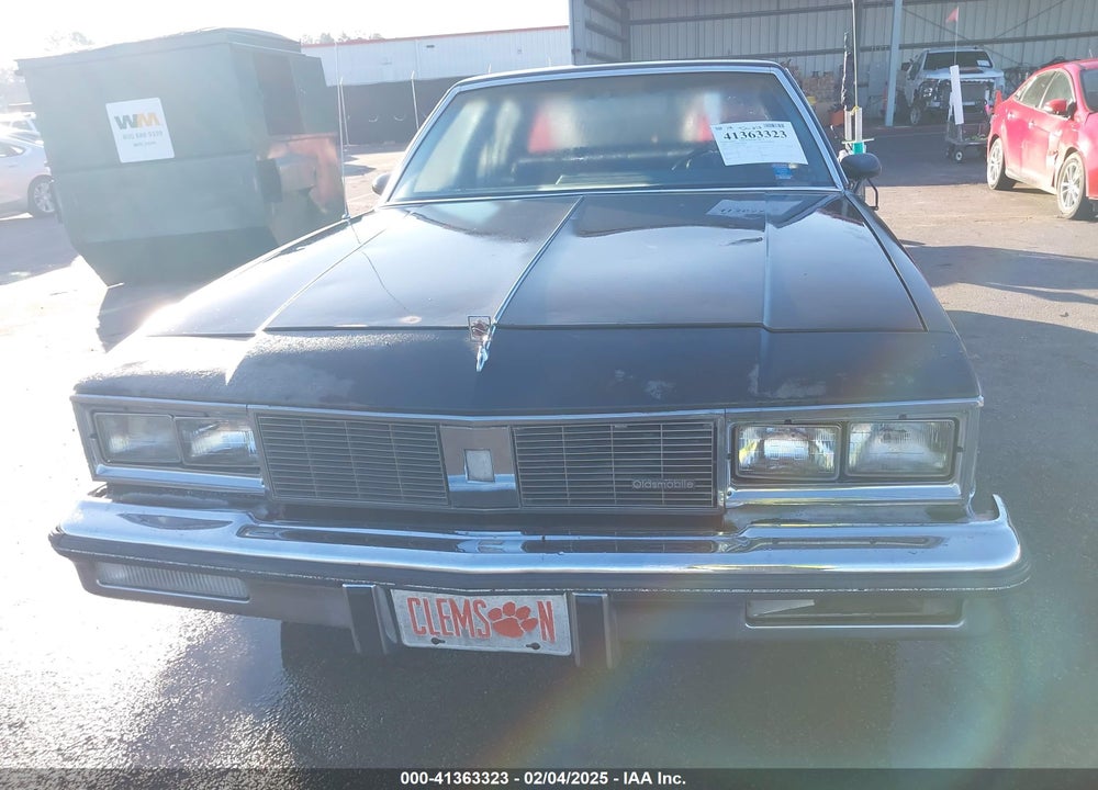 1985 OLDSMOBILE CUTLASS SUPREME VIN: 1G3GR69A3FR339018