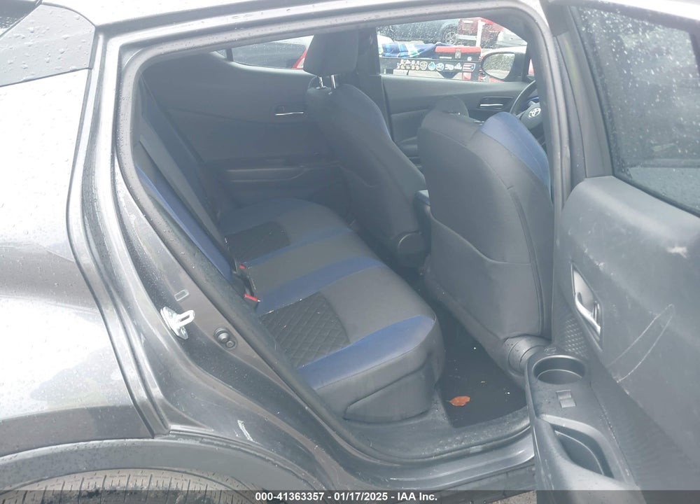 2020 TOYOTA C-HR XLE VIN: NMTKHMBXXLR116941