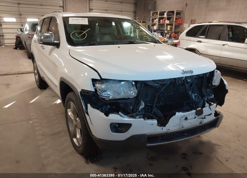 2013 JEEP GRAND CHEROKEE OVERLAND VIN: 1C4RJFCG8DC606795