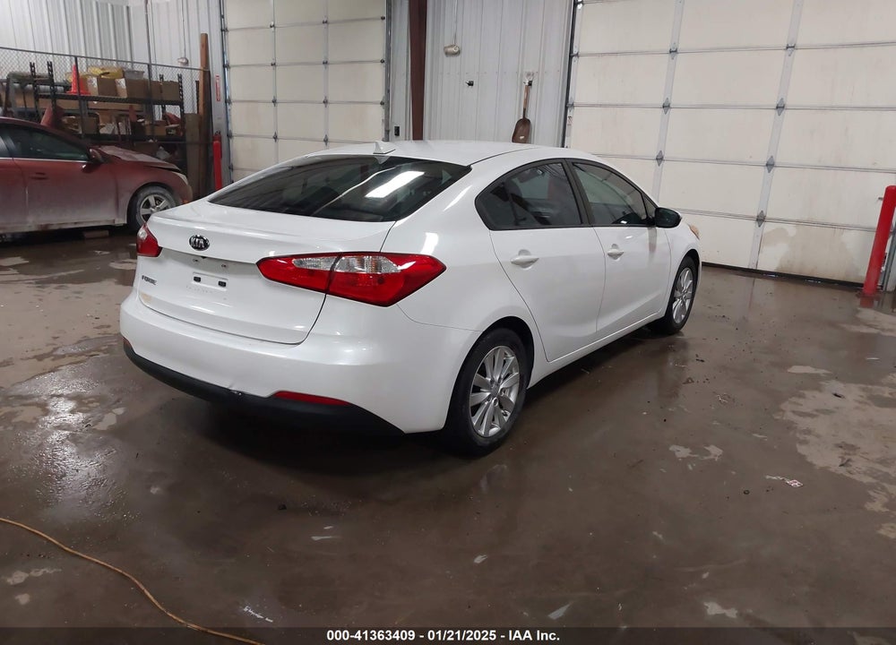 2016 KIA FORTE LX VIN: KNAFX4A69G5468612
