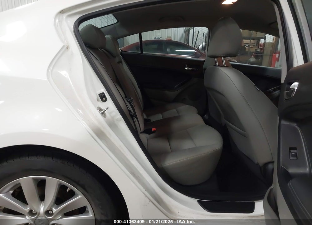 2016 KIA FORTE LX VIN: KNAFX4A69G5468612