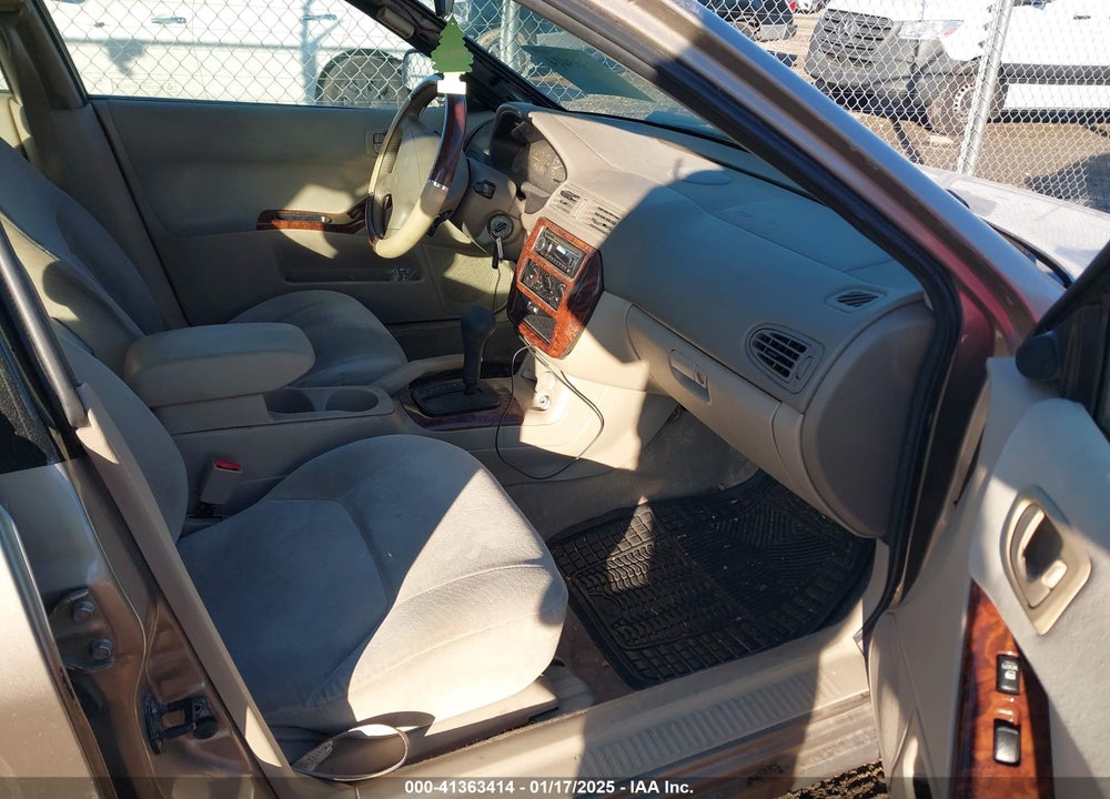 2001 MITSUBISHI GALANT ES VIN: 4A3AA46G21E226796