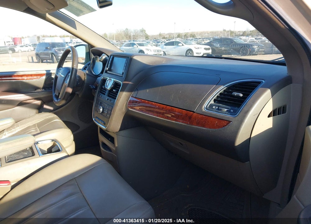 2014 CHRYSLER TOWN & COUNTRY TOURING VIN: 2C4RC1BG8ER115814