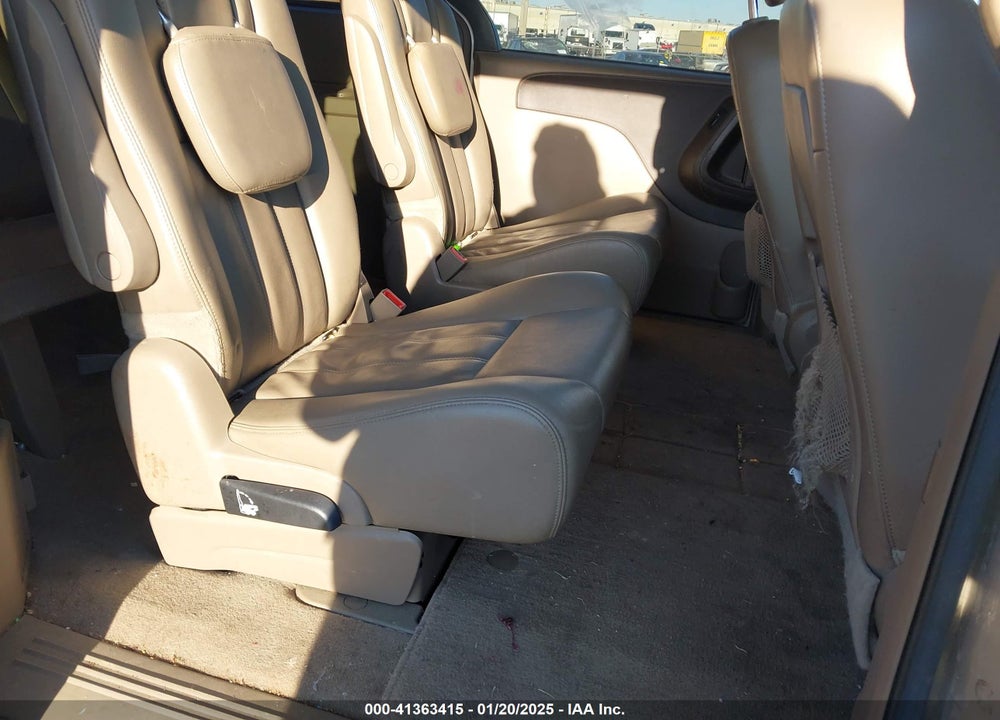 2014 CHRYSLER TOWN & COUNTRY TOURING VIN: 2C4RC1BG8ER115814