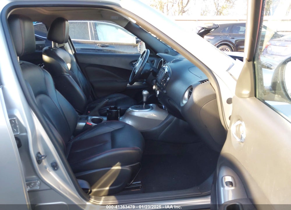 2011 NISSAN JUKE SL VIN: JN8AF5MV3BT018455