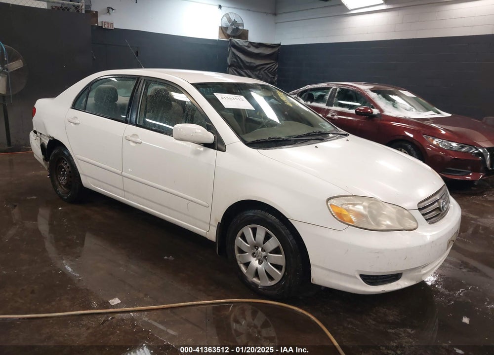 2004 TOYOTA COROLLA LE VIN: 2T1BR32E04C255770