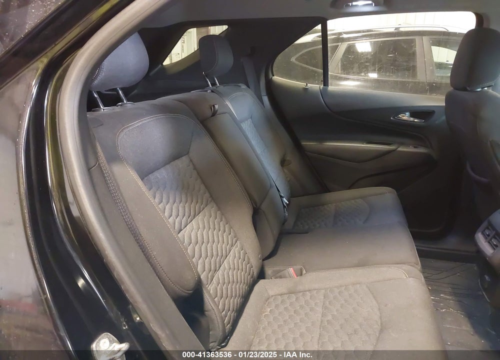 2018 CHEVROLET EQUINOX LT VIN: 2GNAXSEVXJ6221895