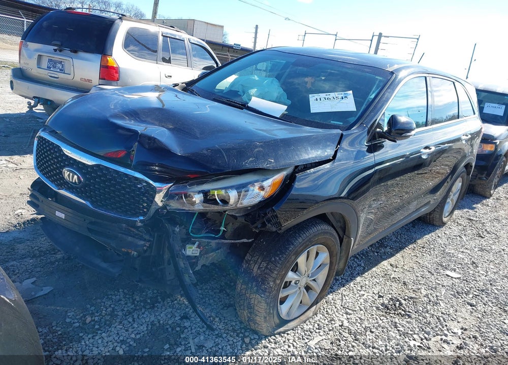2017 KIA SORENTO 2.4L L VIN: 5XYPG4A34HG220600