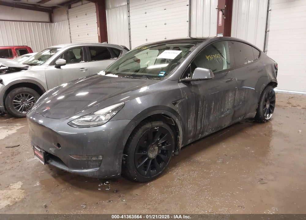 2021 TESLA MODEL Y LONG RANGE DUAL MOTOR ALL-WHEEL DRIVE VIN: 5YJYGDEEXMF232185