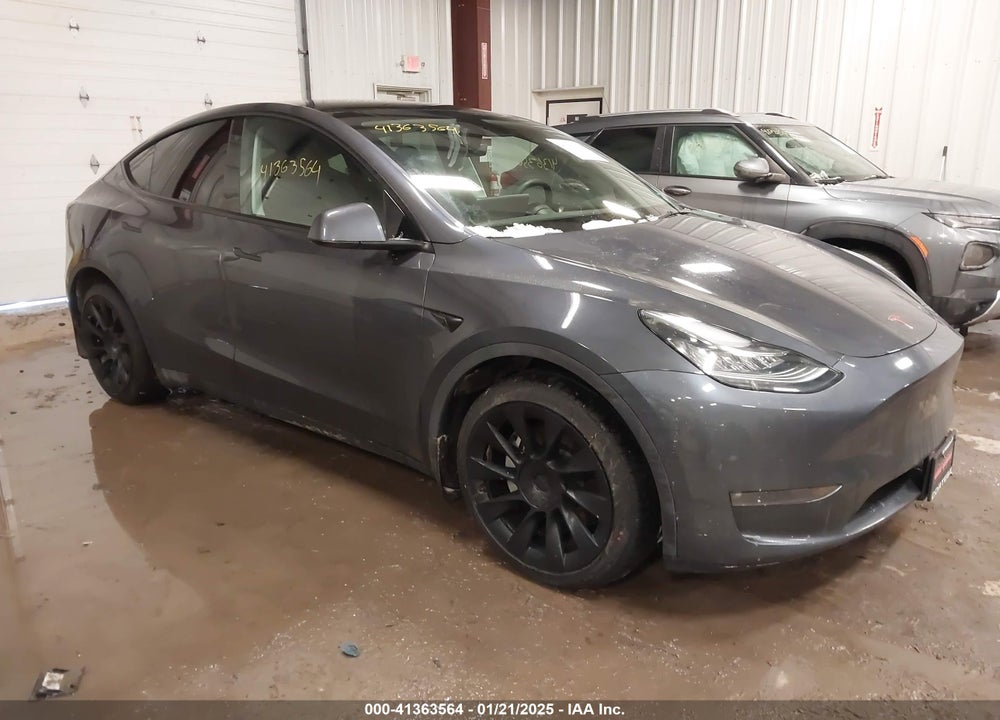 2021 TESLA MODEL Y LONG RANGE DUAL MOTOR ALL-WHEEL DRIVE VIN: 5YJYGDEEXMF232185