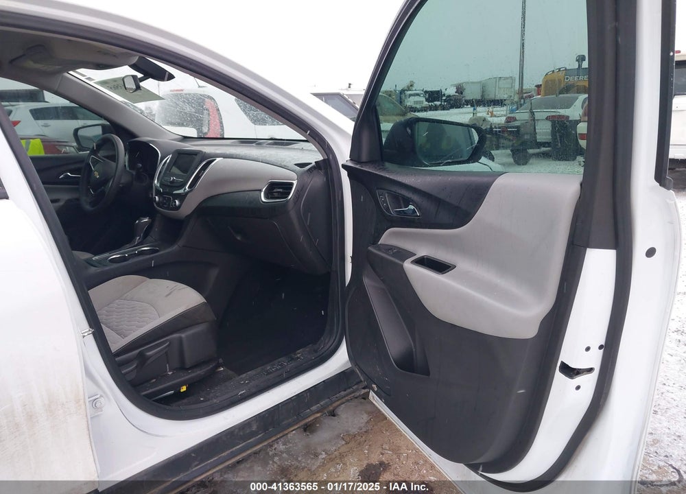 2019 CHEVROLET EQUINOX VIN: 3GNAXSEV3KS664389