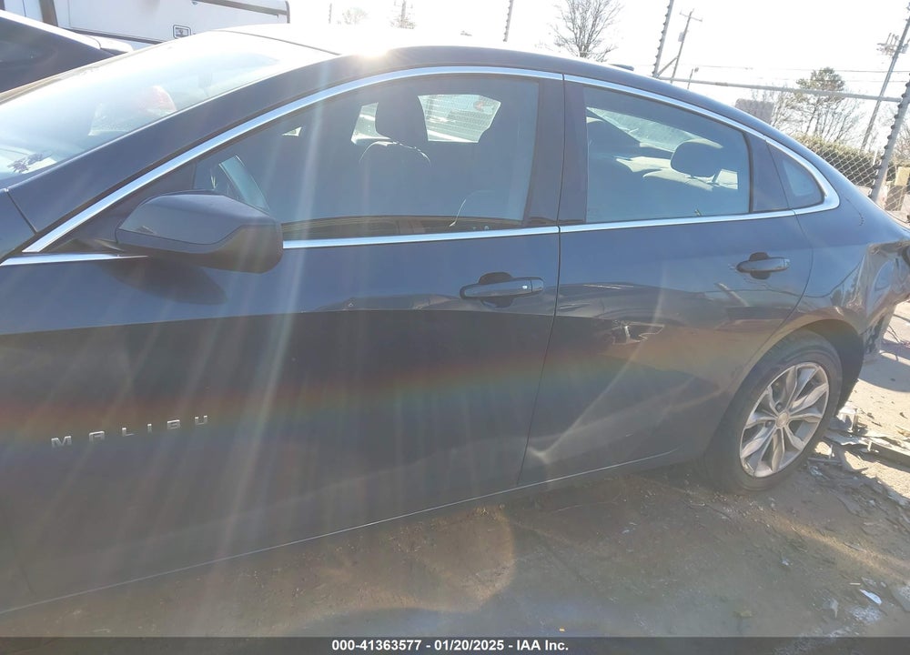 2019 CHEVROLET MALIBU LT VIN: 1G1ZD5STXKF177776