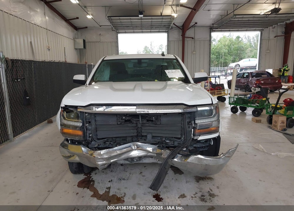 2018 CHEVROLET SILVERADO 1500 VIN: 1GCRCREC0JZ204834