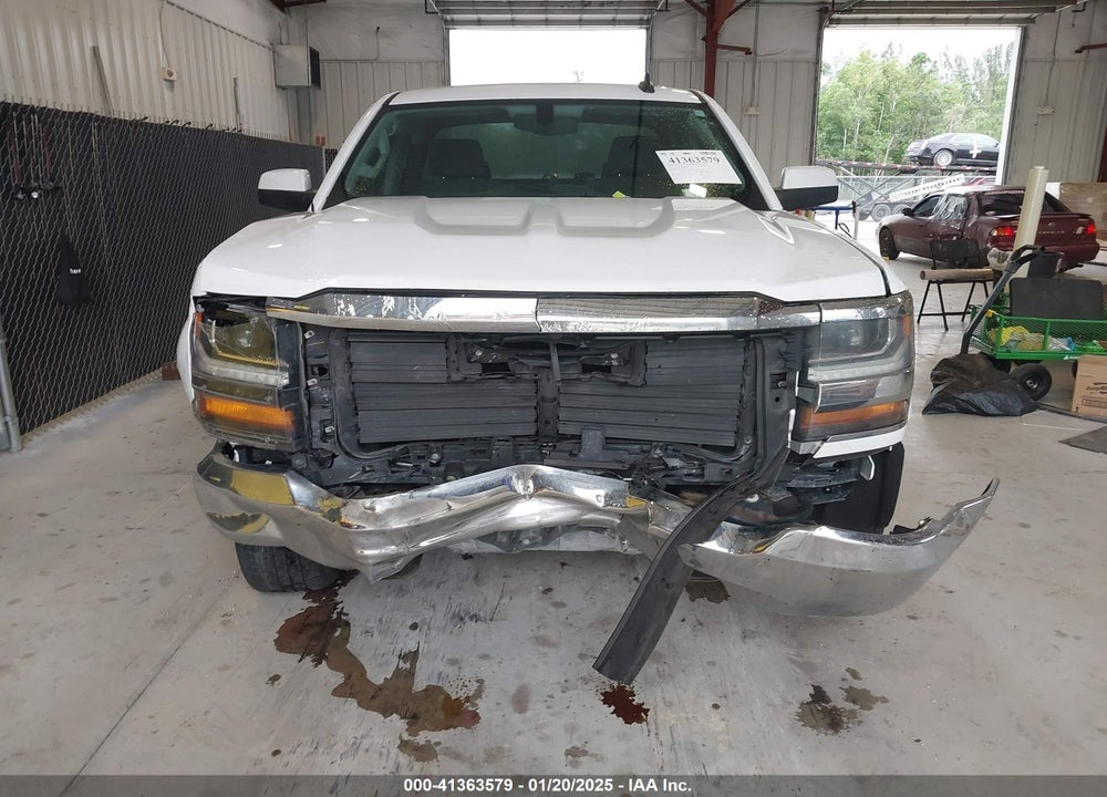 2018 CHEVROLET SILVERADO 1500 VIN: 1GCRCREC0JZ204834