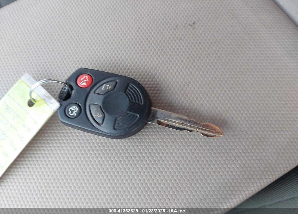 2010 FORD ESCAPE XLS VIN: 1FMCU0C78AKC90452