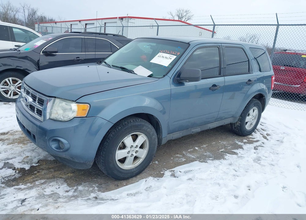 2010 FORD ESCAPE XLS VIN: 1FMCU0C78AKC90452