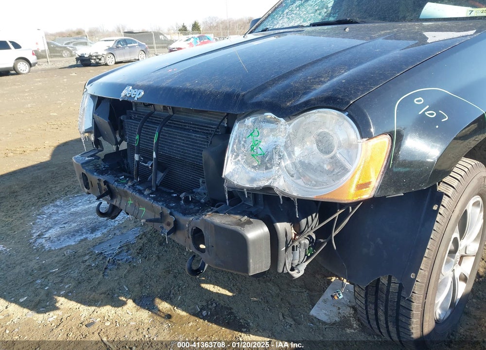 2008 JEEP GRAND CHEROKEE OVERLAND VIN: 1J8HR68258C177986