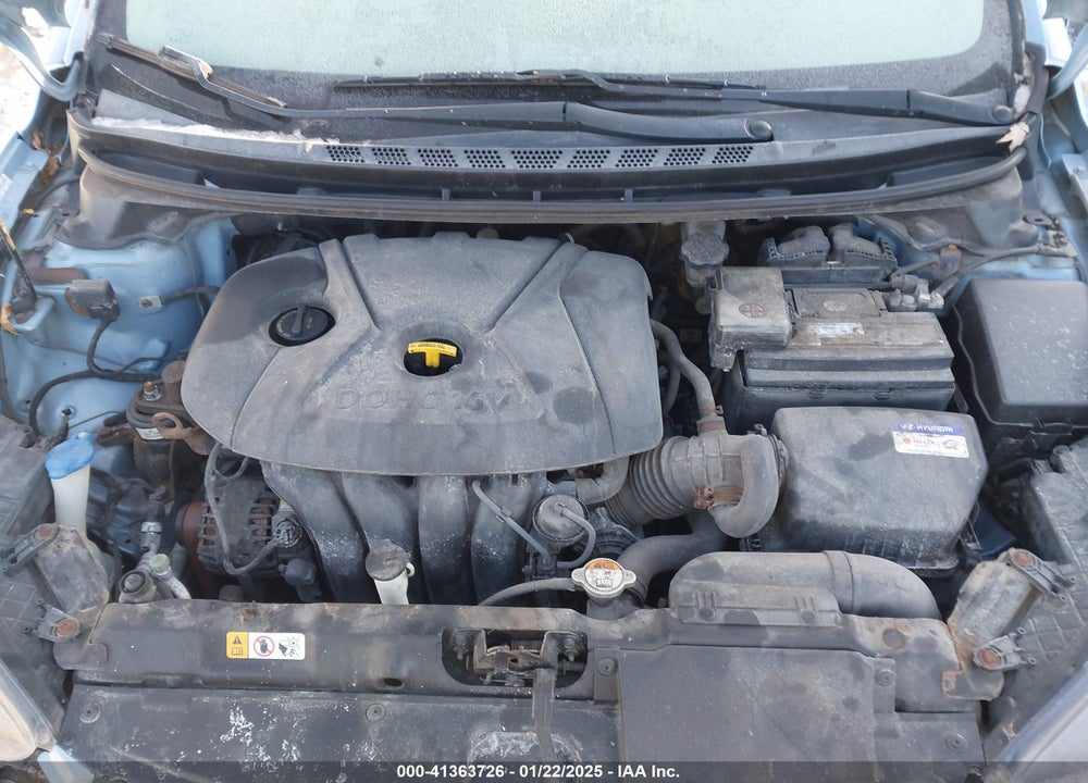 2013 HYUNDAI ELANTRA VIN: KMHDH4AE3DU717093