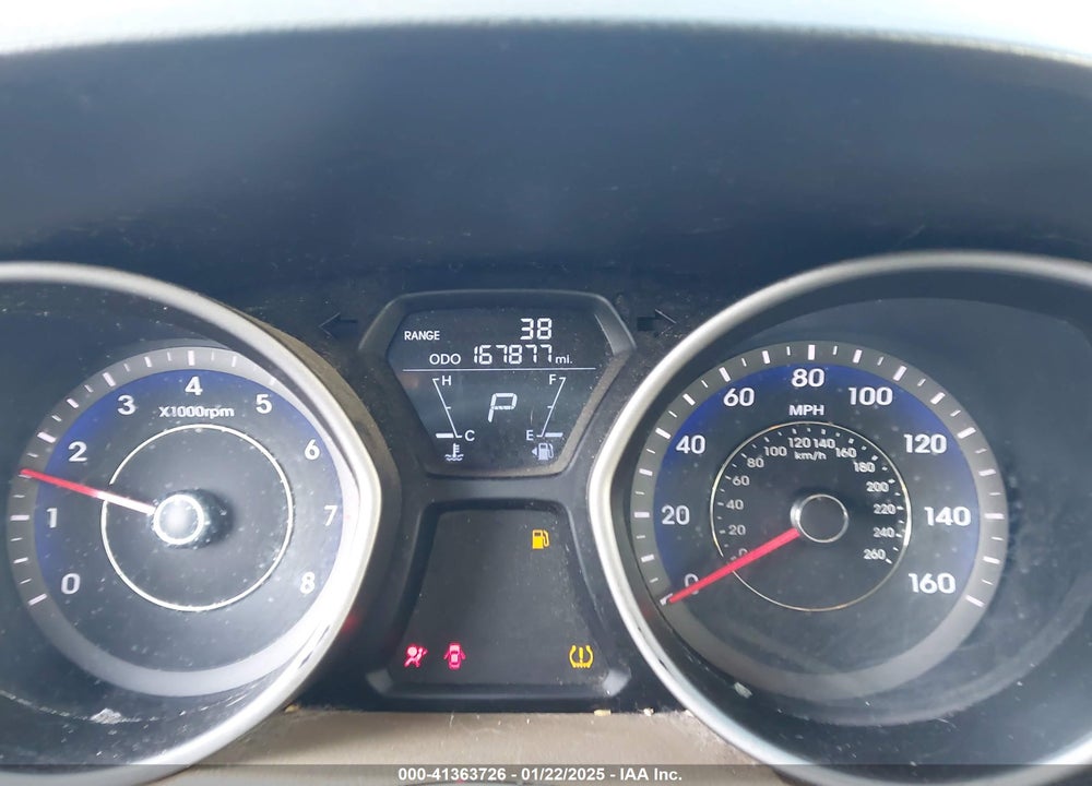 2013 HYUNDAI ELANTRA VIN: KMHDH4AE3DU717093