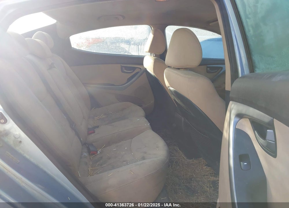 2013 HYUNDAI ELANTRA VIN: KMHDH4AE3DU717093