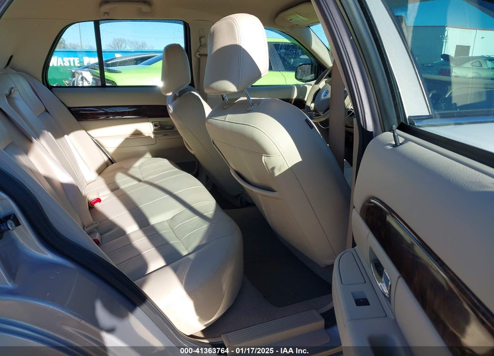 2009 MERCURY GRAND MARQUIS LS (FLEET ONLY) VIN: 2MEHM75V49X622862
