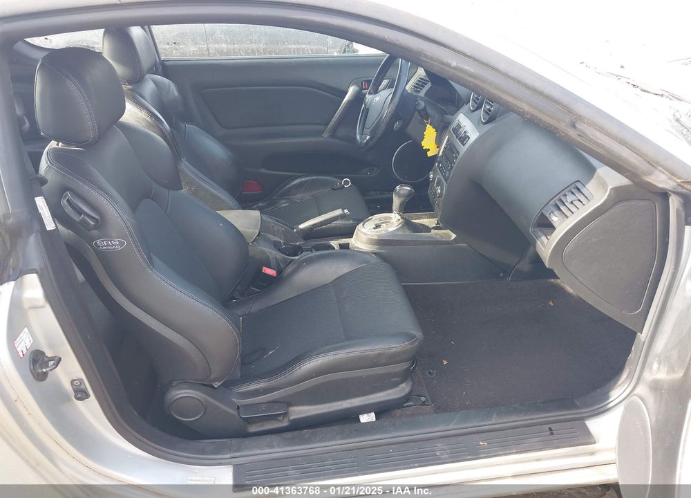 2007 HYUNDAI TIBURON VIN: KMHHN66F97U250757