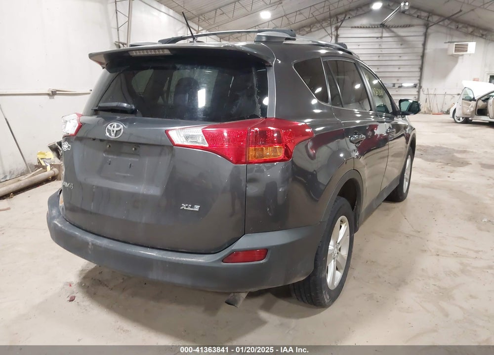 2013 TOYOTA RAV4 XLE VIN: 2T3WFREV0DW052408