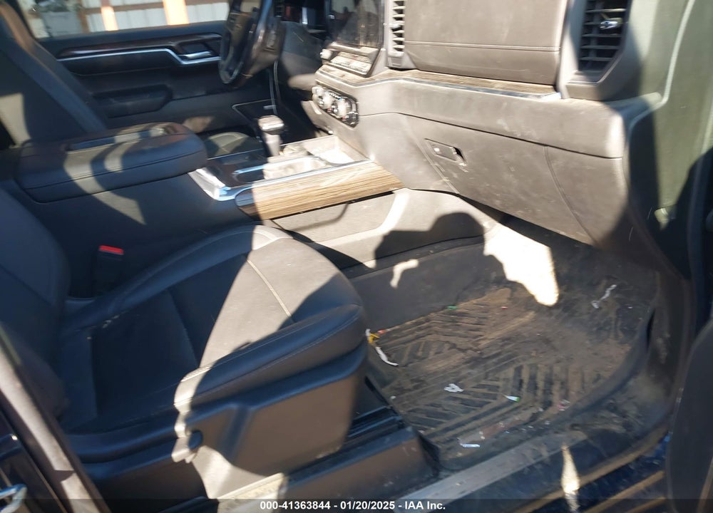 2022 CHEVROLET SILVERADO 1500 VIN: 1GCUDEEDXNZ522622
