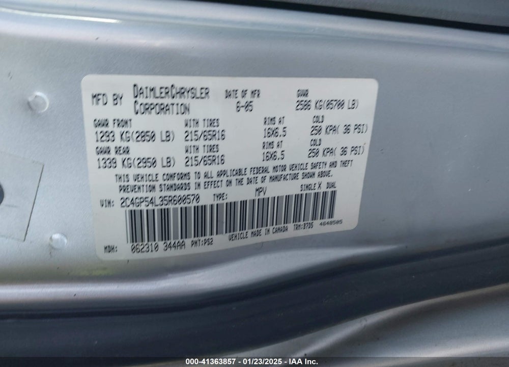 2005 CHRYSLER TOWN & COUNTRY TOURING VIN: 2C4GP54L35R600570