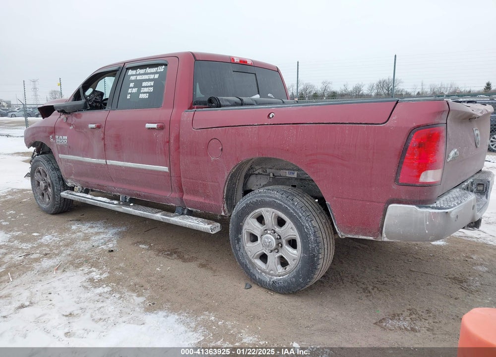 2015 RAM 2500 VIN: 3C6UR5DL0FG632274
