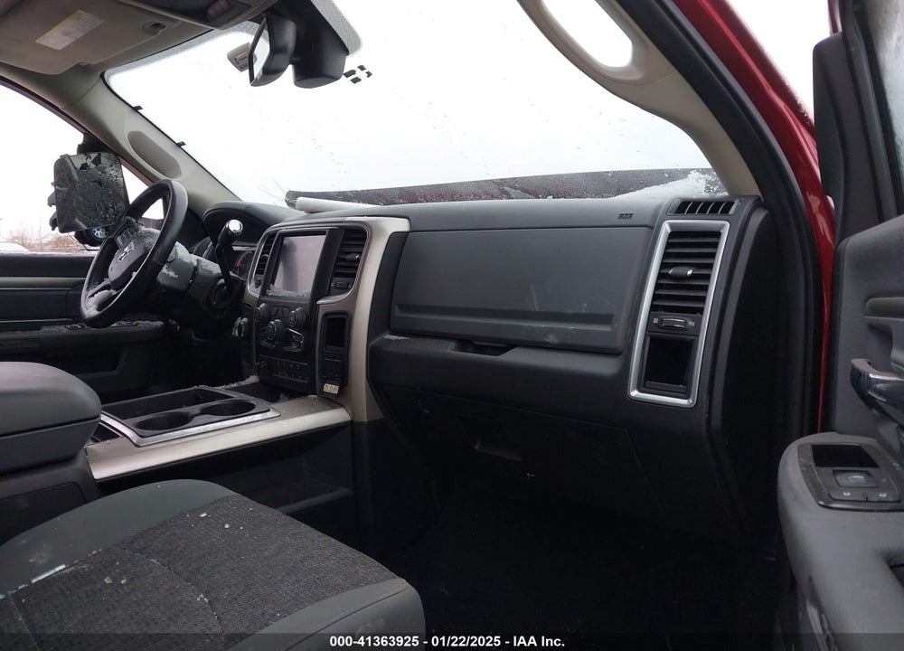 2015 RAM 2500 VIN: 3C6UR5DL0FG632274