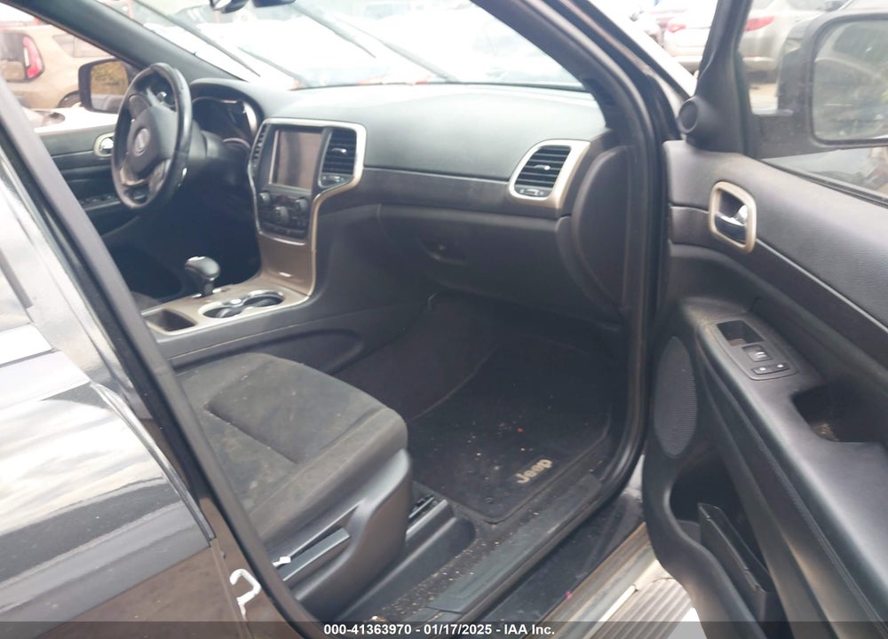 2014 JEEP GRAND CHEROKEE LAREDO VIN: 1C4RJEAG4EC107040