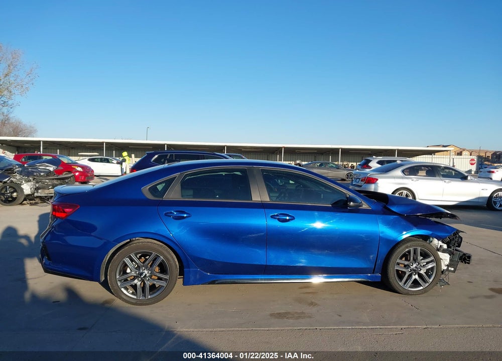 2021 KIA FORTE VIN: 3KPF34AD3ME401808