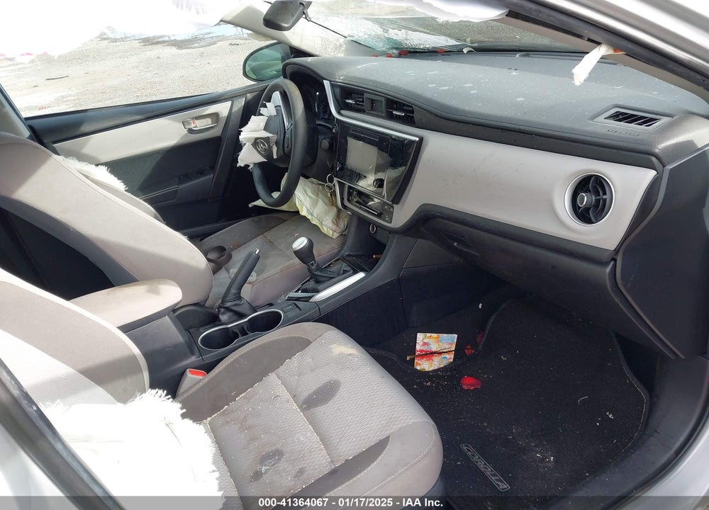 2018 TOYOTA COROLLA VIN: 2T1BURHE9JC002306