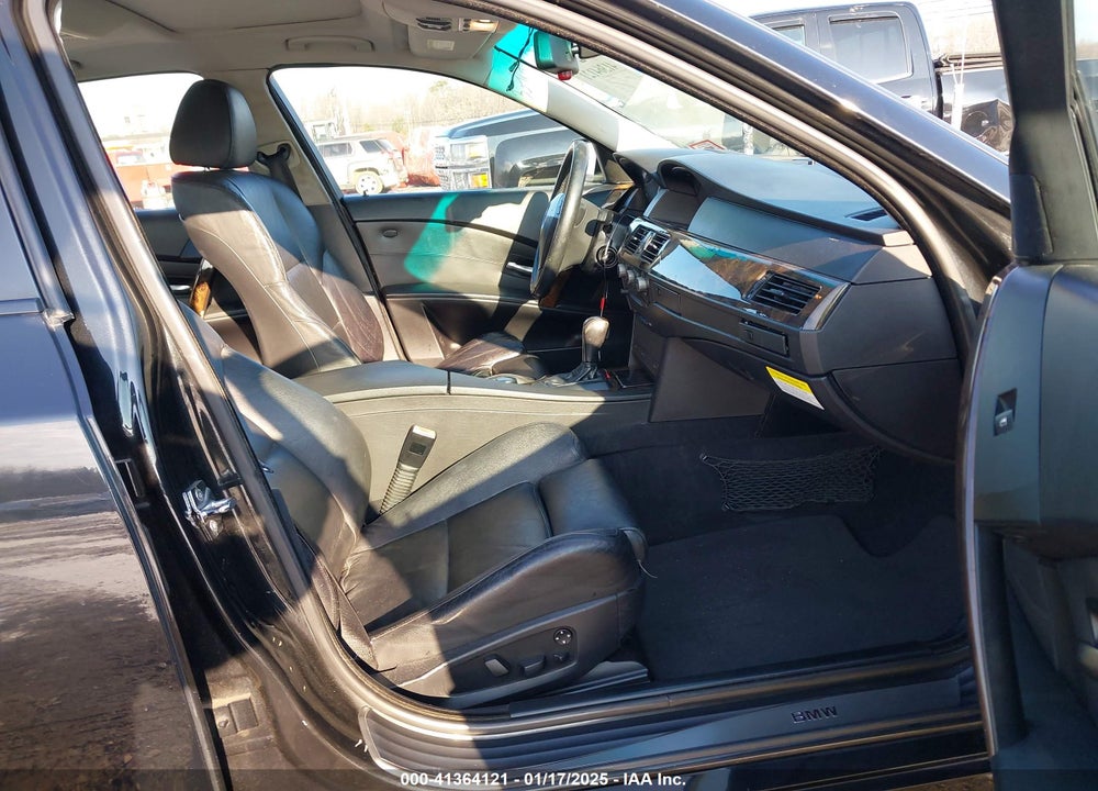 2004 BMW 530I VIN: WBANA73544B808281