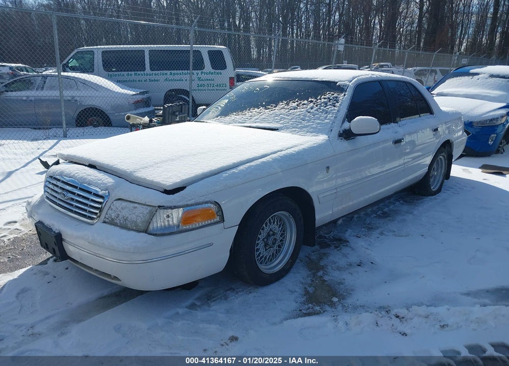 1999 FORD CROWN VICTORIA LX VIN: 2FAFP74W4XX226489