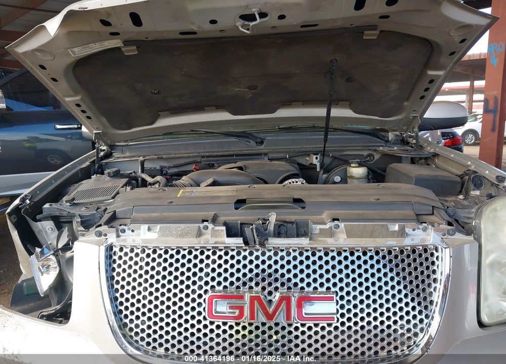 2007 GMC YUKON SLT VIN: 1GKFK13057J108533