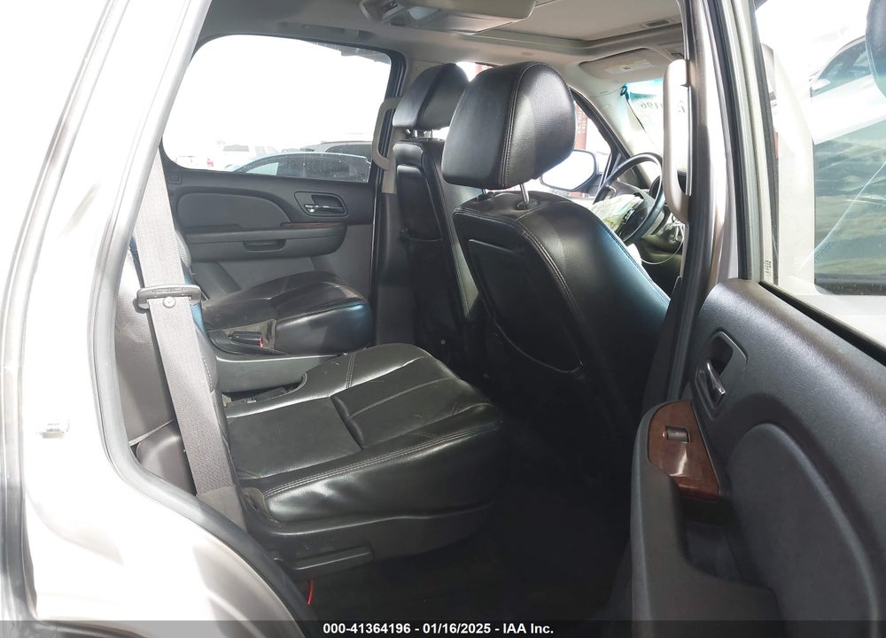 2007 GMC YUKON SLT VIN: 1GKFK13057J108533