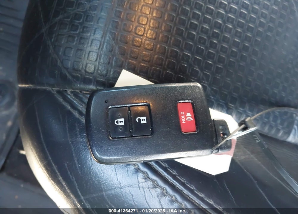 2019 TOYOTA TACOMA VIN: 3TMCZ5AN0KM212455