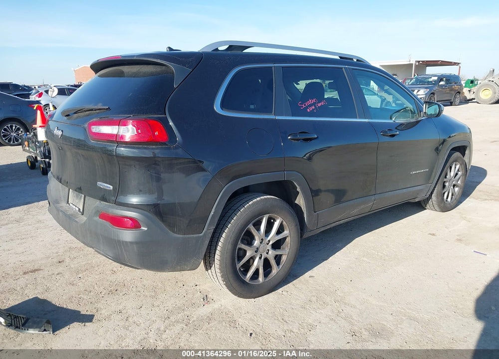 2015 JEEP CHEROKEE LATITUDE VIN: 1C4PJLCBXFW655718