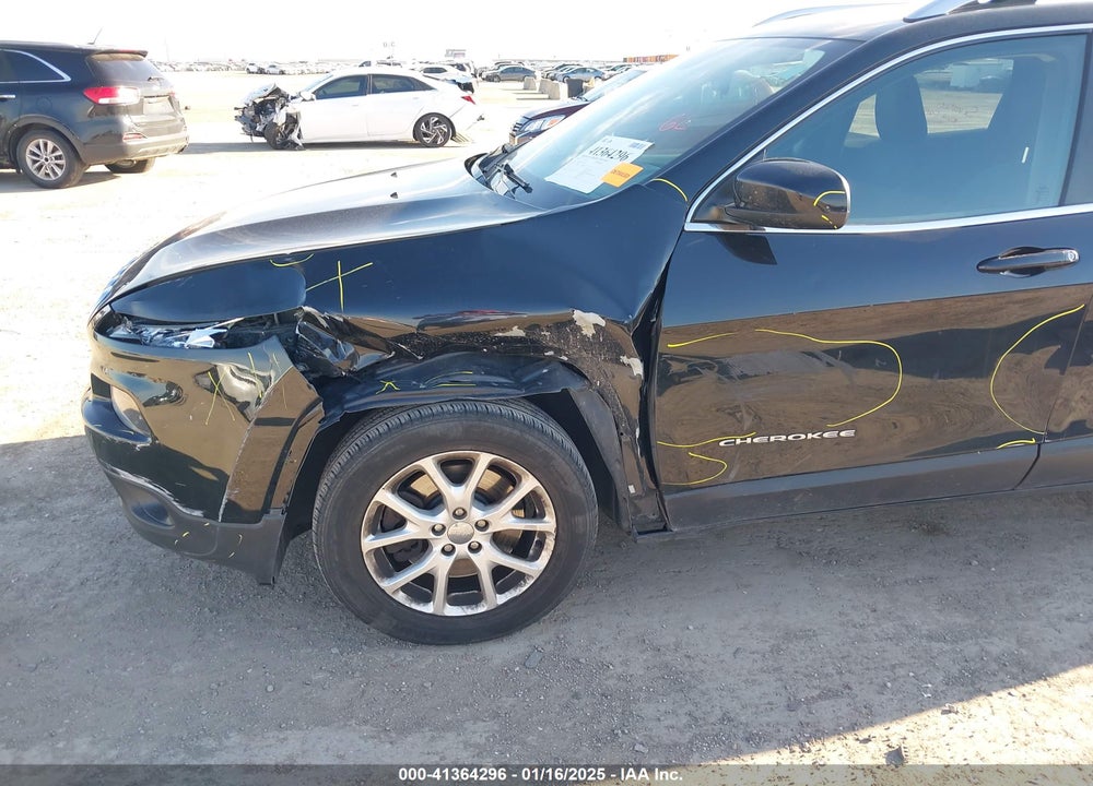 2015 JEEP CHEROKEE LATITUDE VIN: 1C4PJLCBXFW655718