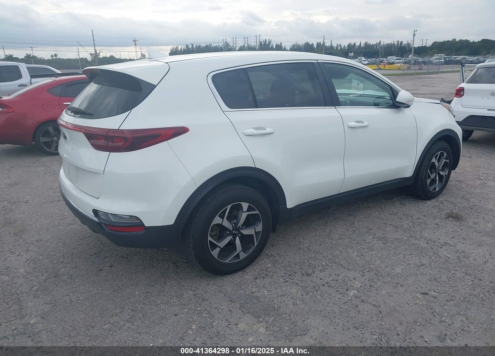 2021 KIA SPORTAGE LX VIN: KNDPM3AC5M7864570