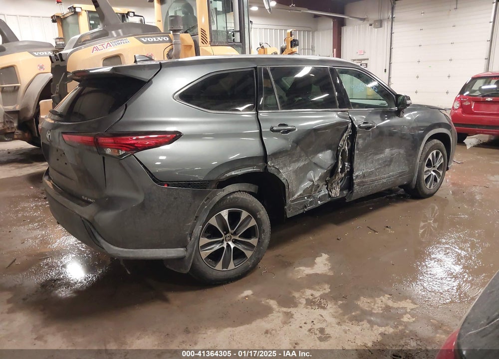 2020 TOYOTA HIGHLANDER XLE VIN: 5TDGZRBH8LS022292