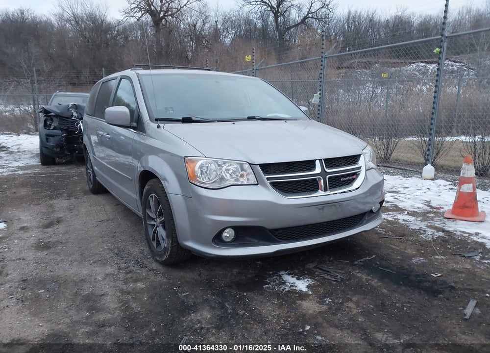 2017 DODGE GRAND CARAVAN SXT VIN: 2C4RDGCG6HR670831