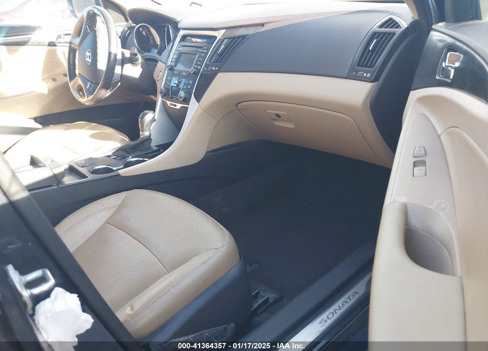 2014 HYUNDAI SONATA VIN: 5NPEC4AB7EH909707
