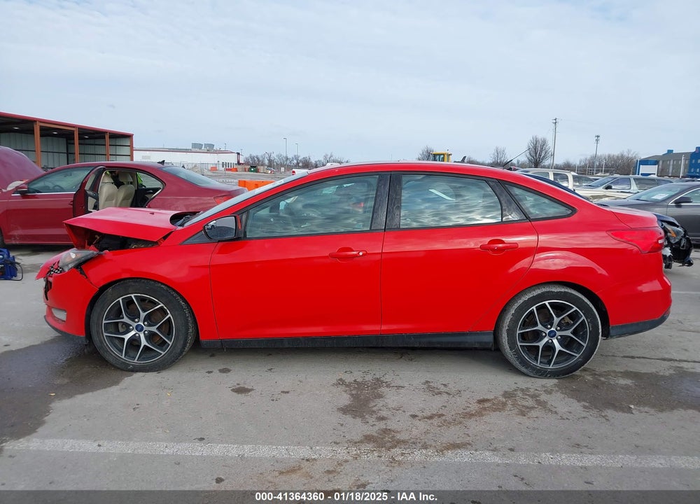2017 FORD FOCUS SEL VIN: 1FADP3H22HL223368