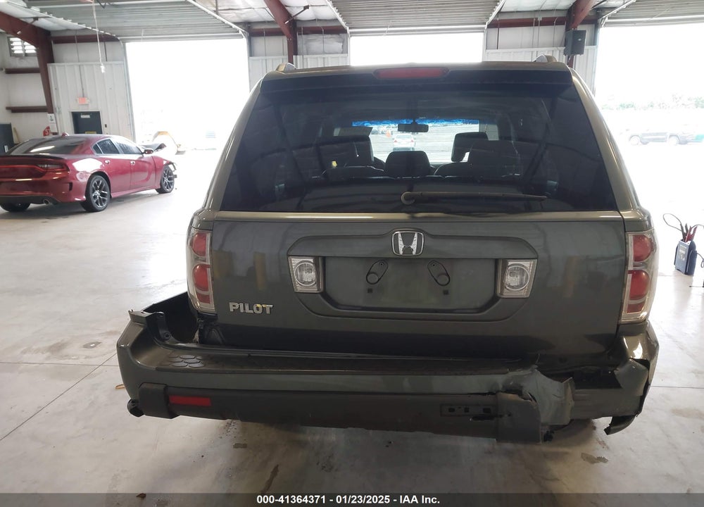 2007 HONDA PILOT EX-L VIN: 5FNYF28557B044410