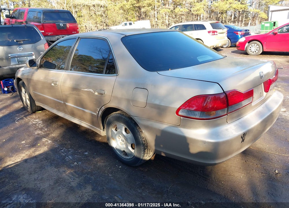 2002 HONDA ACCORD 3.0 EX VIN: 1HGCG16582A058468